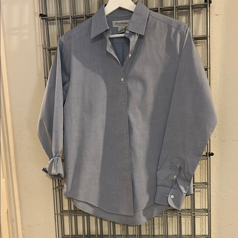 Brooks Brothers NWOT wrinkle free. Light Blue Button-Up Dress Shirt - Picture 2 of 4